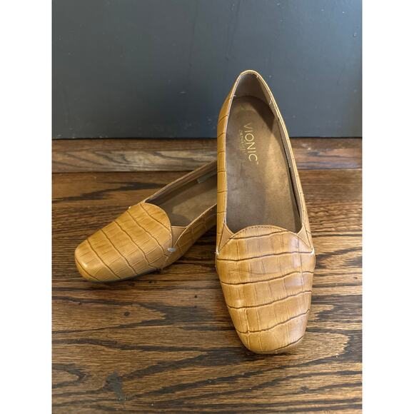 Vionic Dolores Croc Embossed Low Wedge Slip On Loafers Size 6.5 - Picture 1 of 8